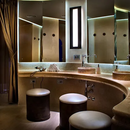 Chateau Monfort - Relais & Chateaux Otel