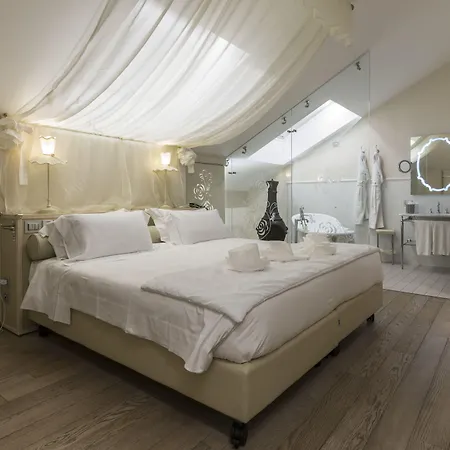 Chateau Monfort - Relais & Chateaux Otel Milano
