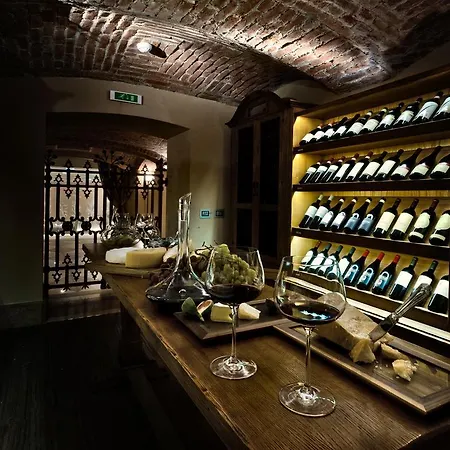Chateau Monfort - Relais & Chateaux Otel