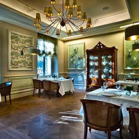 Chateau Monfort - Relais & Chateaux Hotel Milán