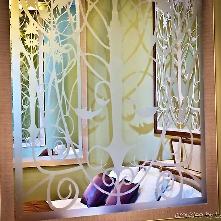 Hotel Chateau Monfort - Relais & Chateaux 5*
