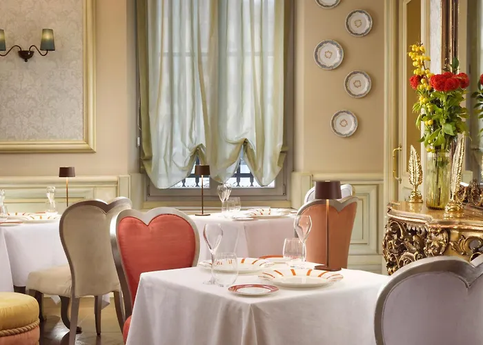 Szálloda Chateau Monfort - Relais & Chateaux Milánó