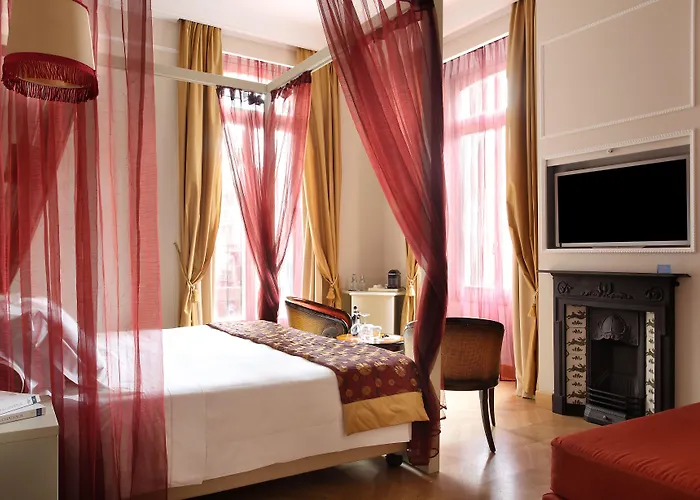 Отель Chateau Monfort - Relais & Chateaux Милан