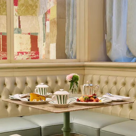 Chateau Monfort - Relais & Chateaux Hotel Milán