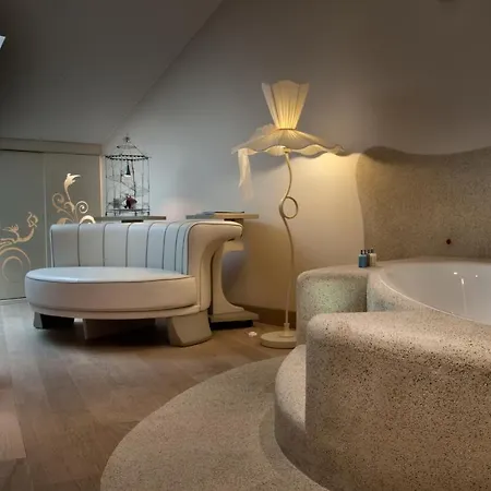Chateau Monfort - Relais & Chateaux Ξενοδοχείο 5*