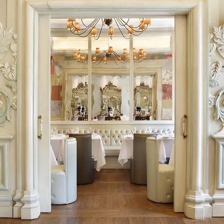 Ξενοδοχείο Chateau Monfort - Relais & Chateaux 5*