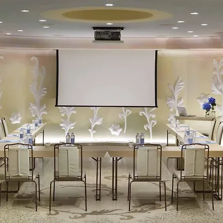Ξενοδοχείο Chateau Monfort - Relais & Chateaux 5*